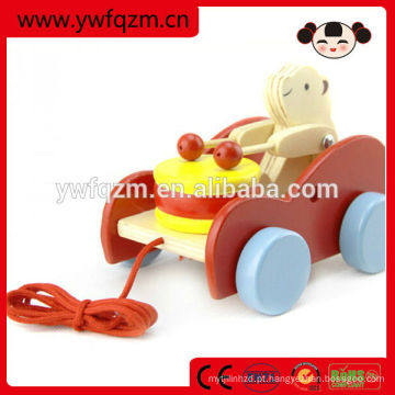 Linha de urso bonito puxar brinquedos de madeira push pull musical